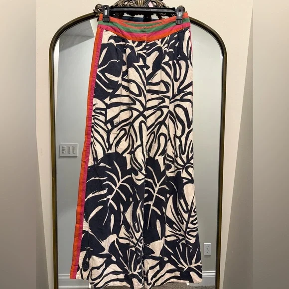 FARM Rio Black & Cream Tropical Wide-Leg Pants with Striped Waistband - Picture 3 of 9